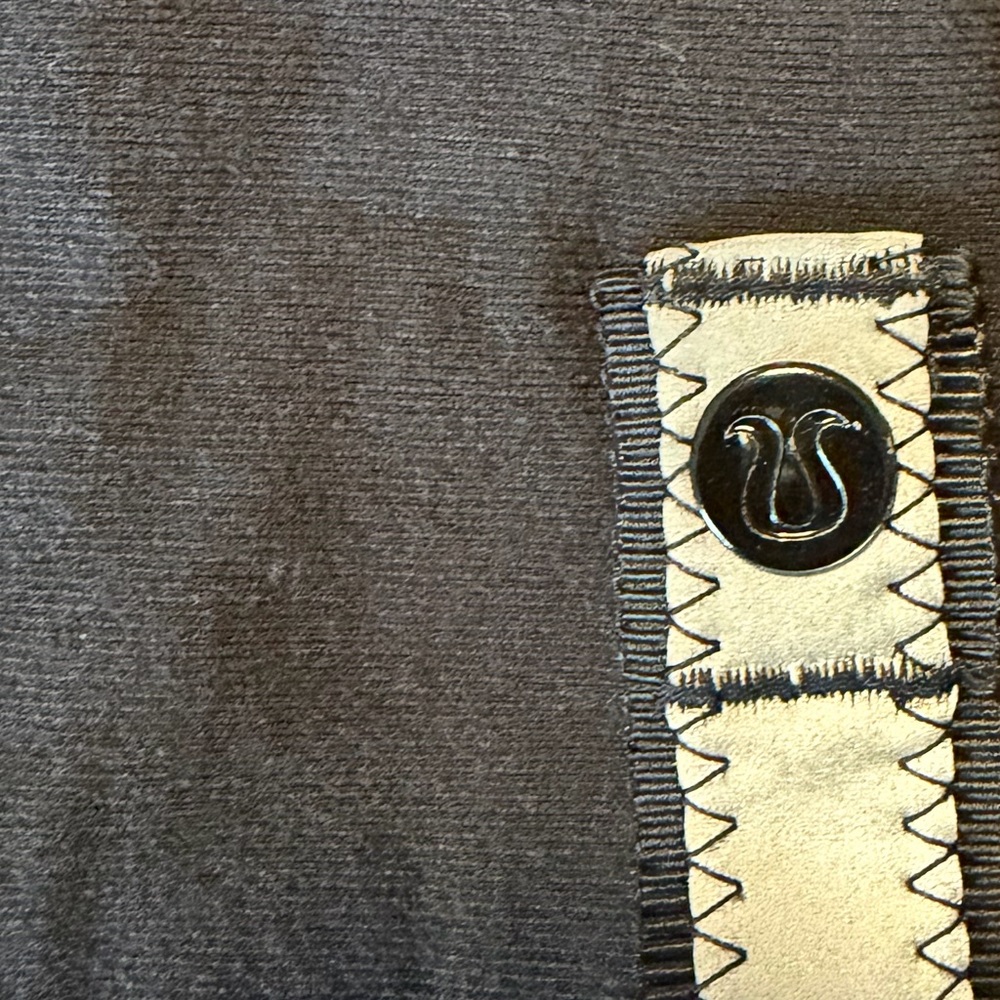 Black wrap around